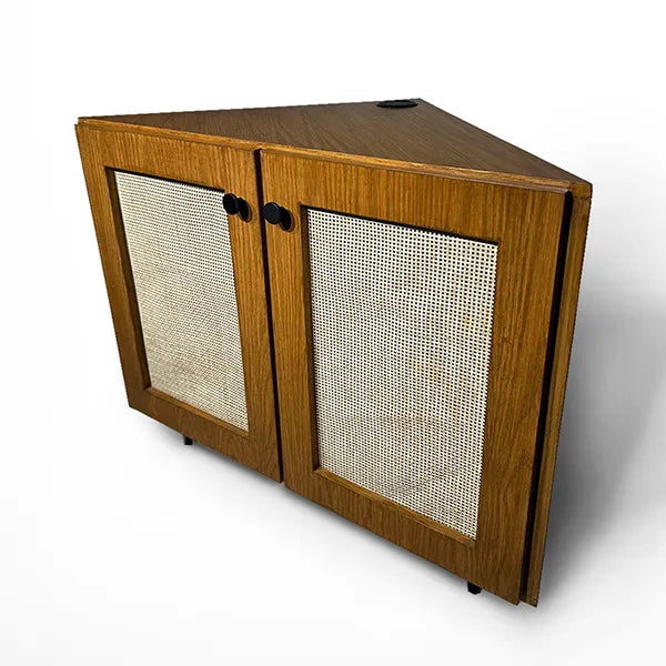 Cornerfit Rattan Console