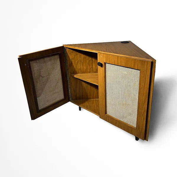 Cornerfit Rattan Console